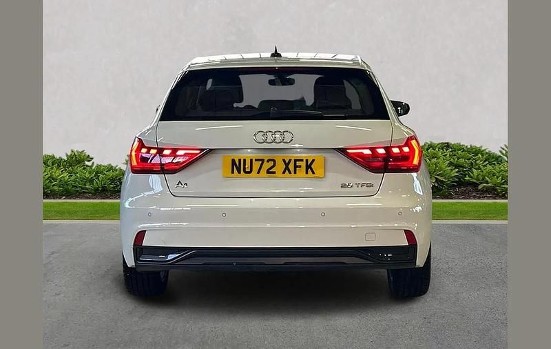 Used Audi A1 Sport 94 HP (69 kW) 2023 White SUV
