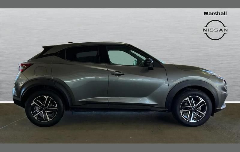 Used Nissan Juke N-Connecta 114 HP (83 kW) 2025 Grey SUV