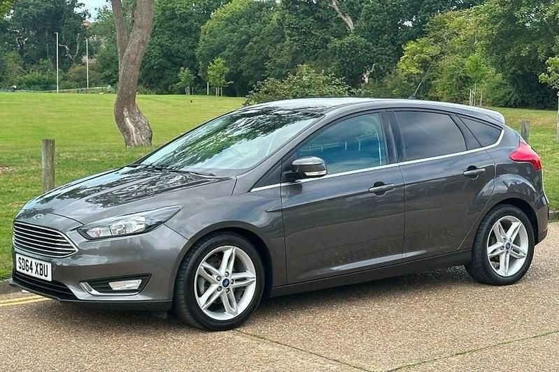 Magnetic grey Used 2015 Ford Focus Titanium Hatchback | £5,995 (Fair price) - Image 1/1