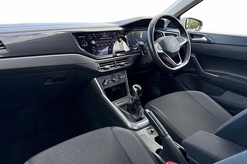 Used VW Polo Life 95 HP (69 kW) 2024 Grey Hatchback