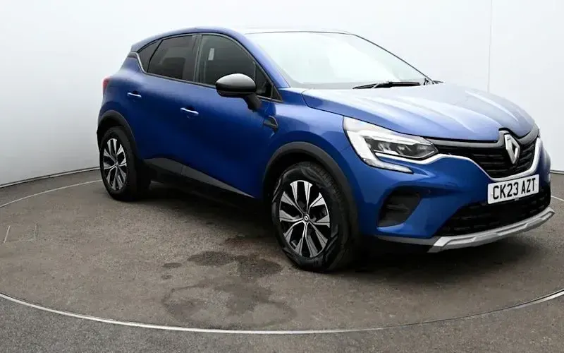 Second-hand Renault Captur Evolution 143 CP (105 kW) 2023 SUV