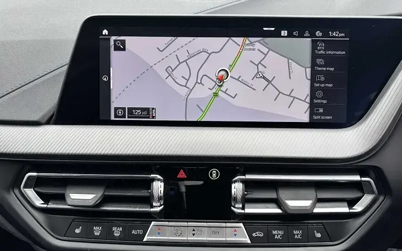 Used BMW 118 M Sport 136 HP (100 kW) 2024 White Hatchback