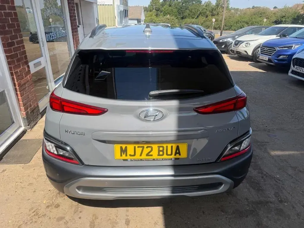 Used Hyundai Kona Premium 141 HP (103 kW) 2022 Grey SUV