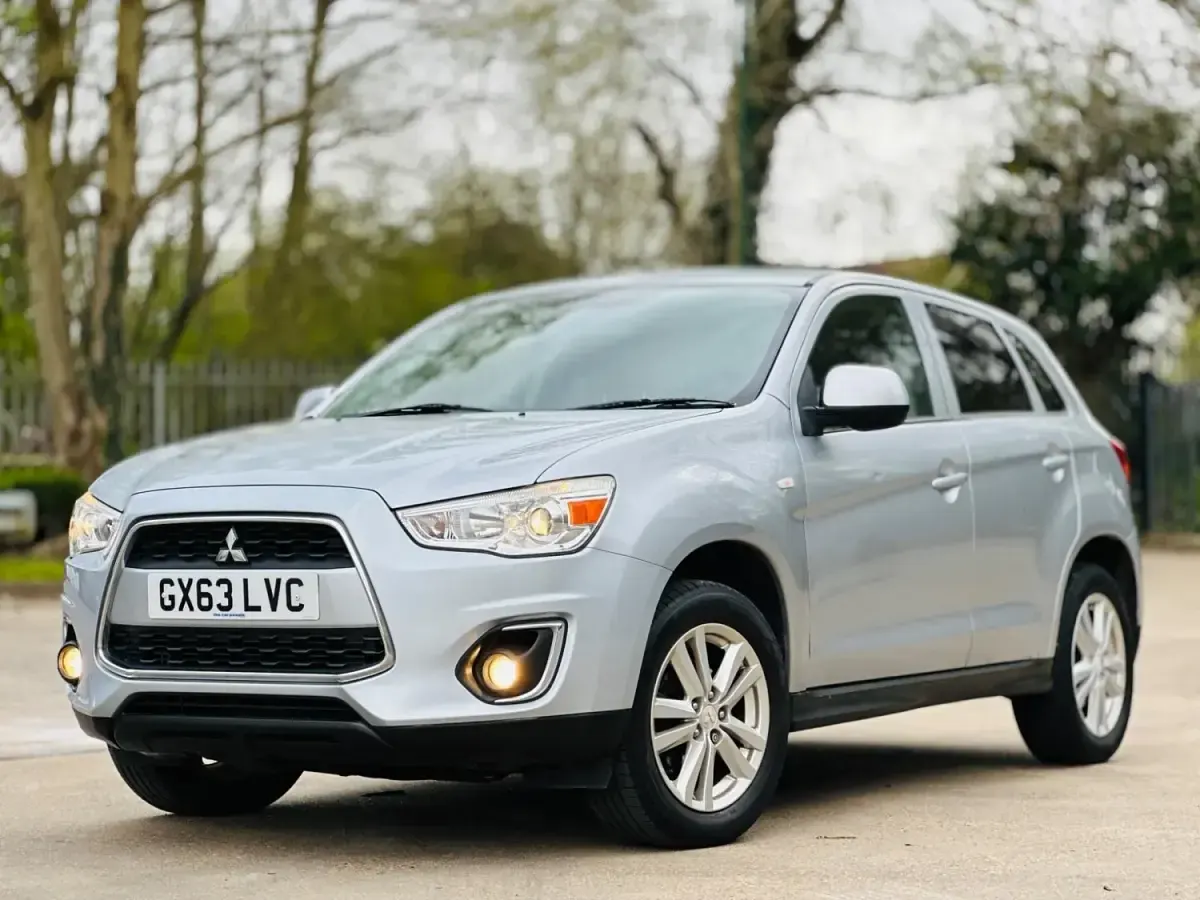 Używany Mitsubishi ASX 117 KM (86 kW) 2014 Srebrny SUV