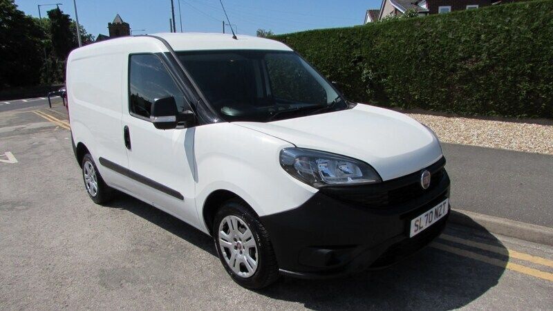 White Used 2020 Fiat Doblò MPV | £6,995 (A bit pricey) - Image 1/4