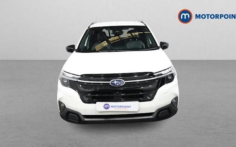 Used Subaru Forester 136 HP (100 kW) 2025 White SUV