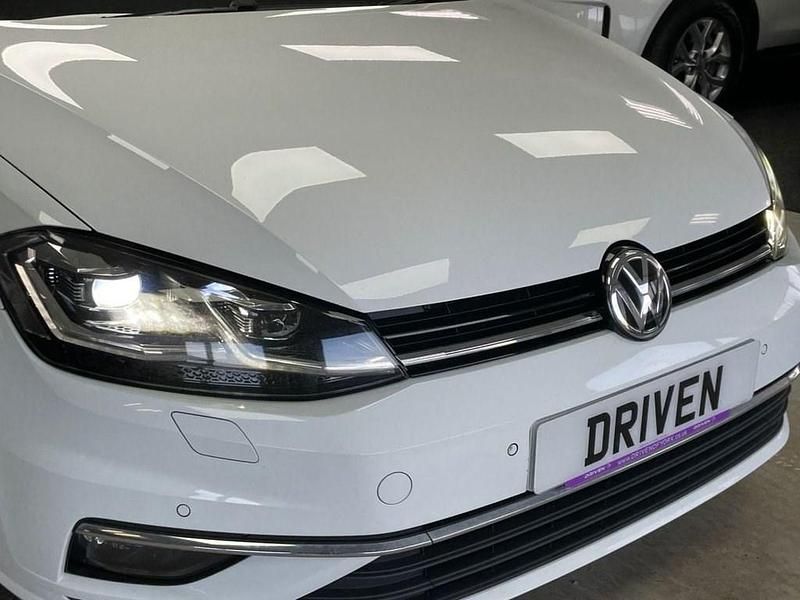 Used VW Golf VII Edition 150 HP (110 kW) 2020 White Estate
