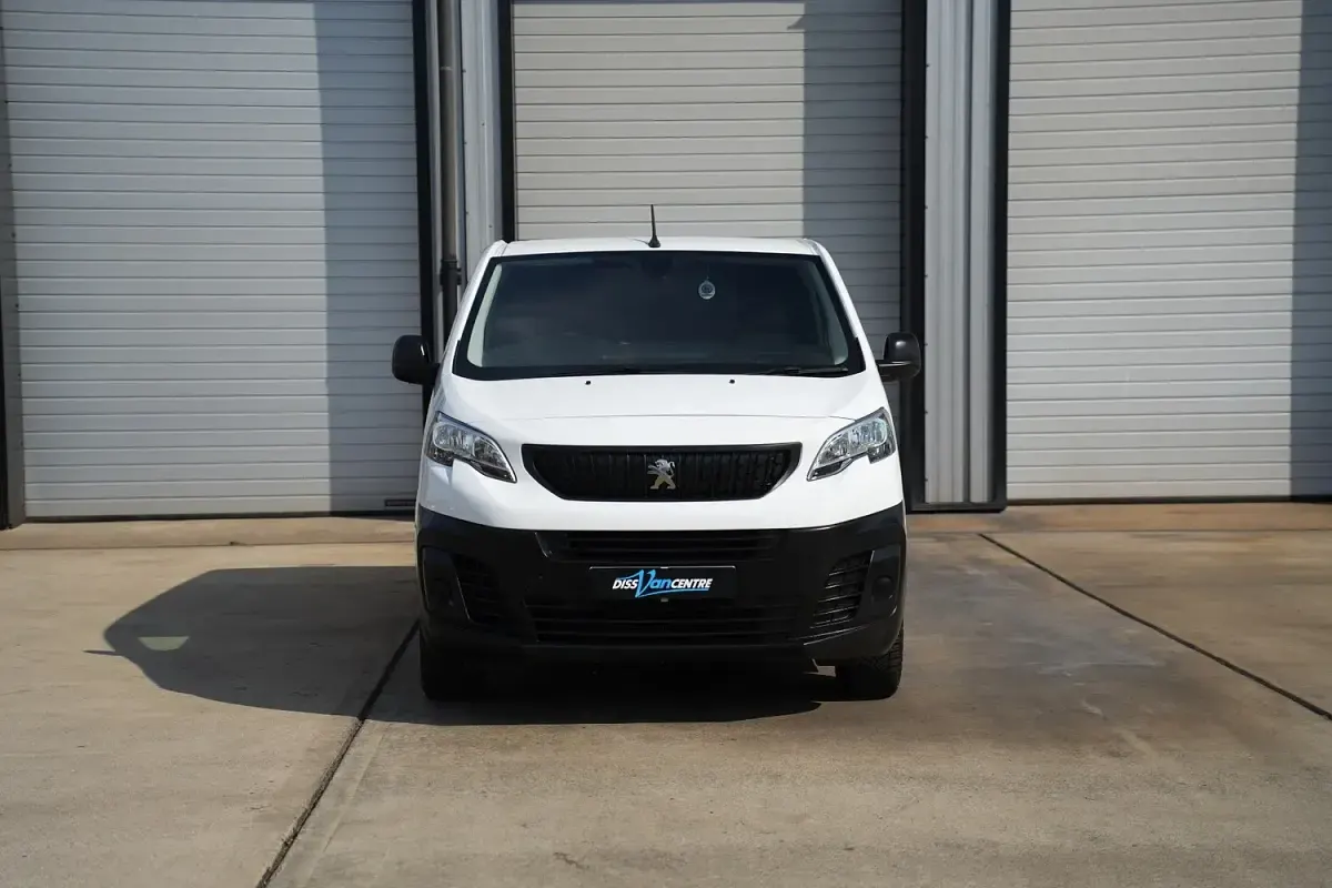 Used Peugeot Expert Premium 2022 White Van