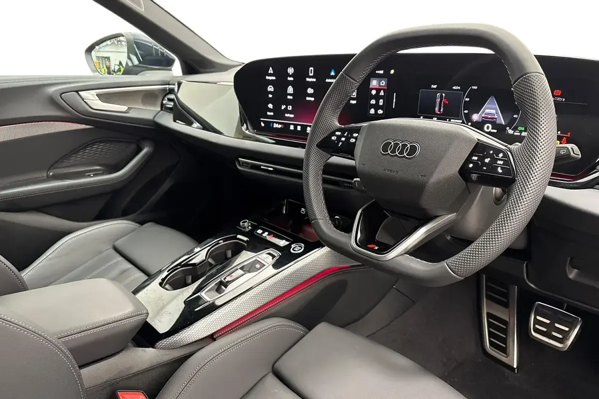 Used Audi A5 S-Line 204 HP (150 kW) 2025 Blue Estate