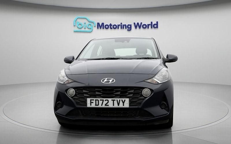 Used Hyundai i10 SE 67 HP (49 kW) 2022 Grey Hatchback