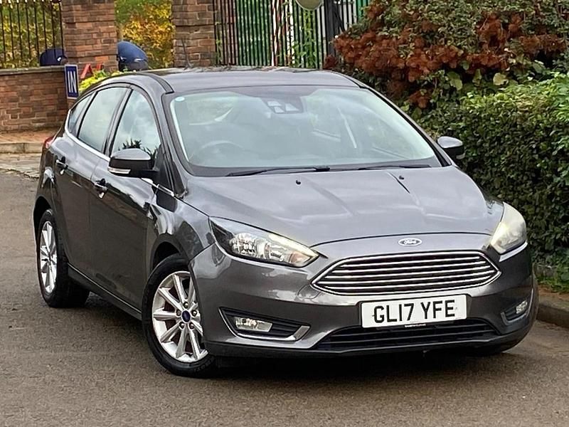 Grey Used 2017 Ford Focus Titanium Hatchback | £3,999 (Super price) - Image 1/4