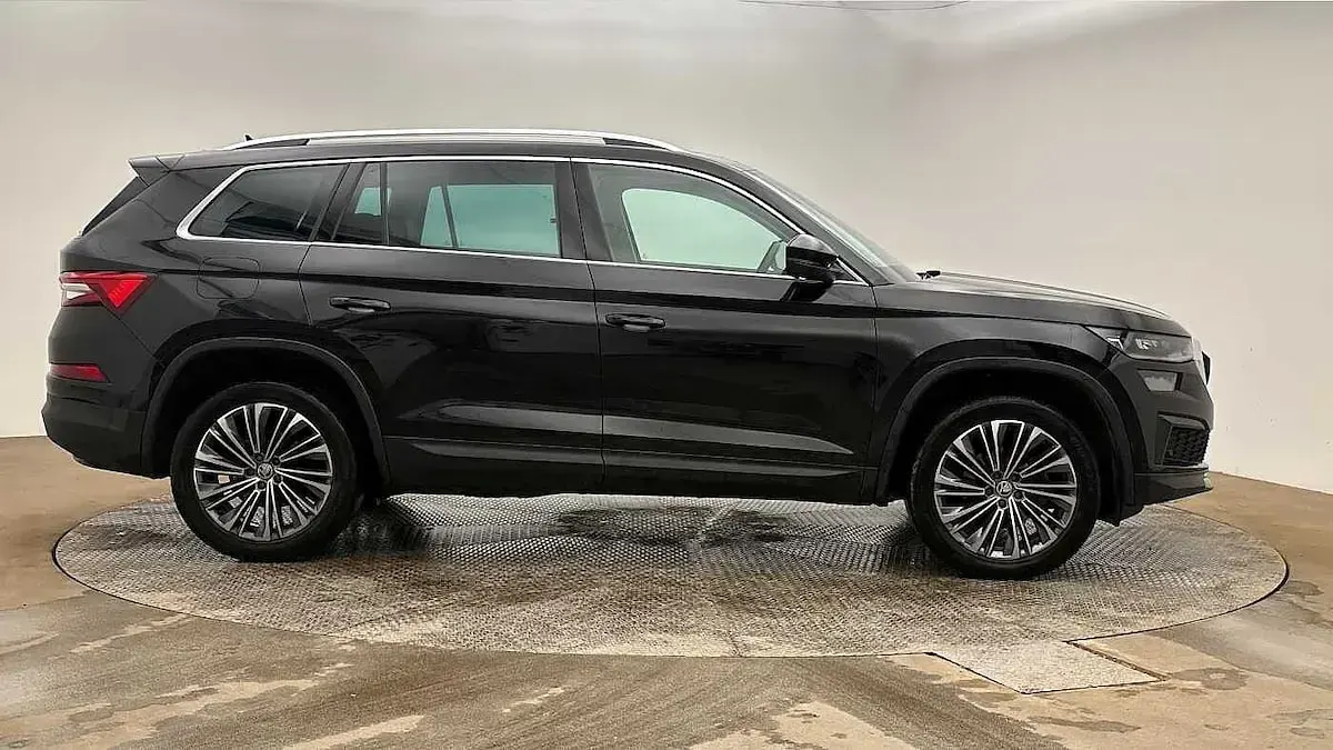 Used Skoda Kodiaq SE L Executive 110 HP (80 kW) 2024 Black magic pearl effect SUV