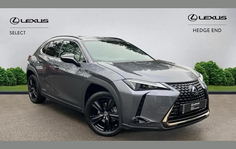 Used Lexus UX 250h 180 HP (132 kW) 2022 Grey SUV