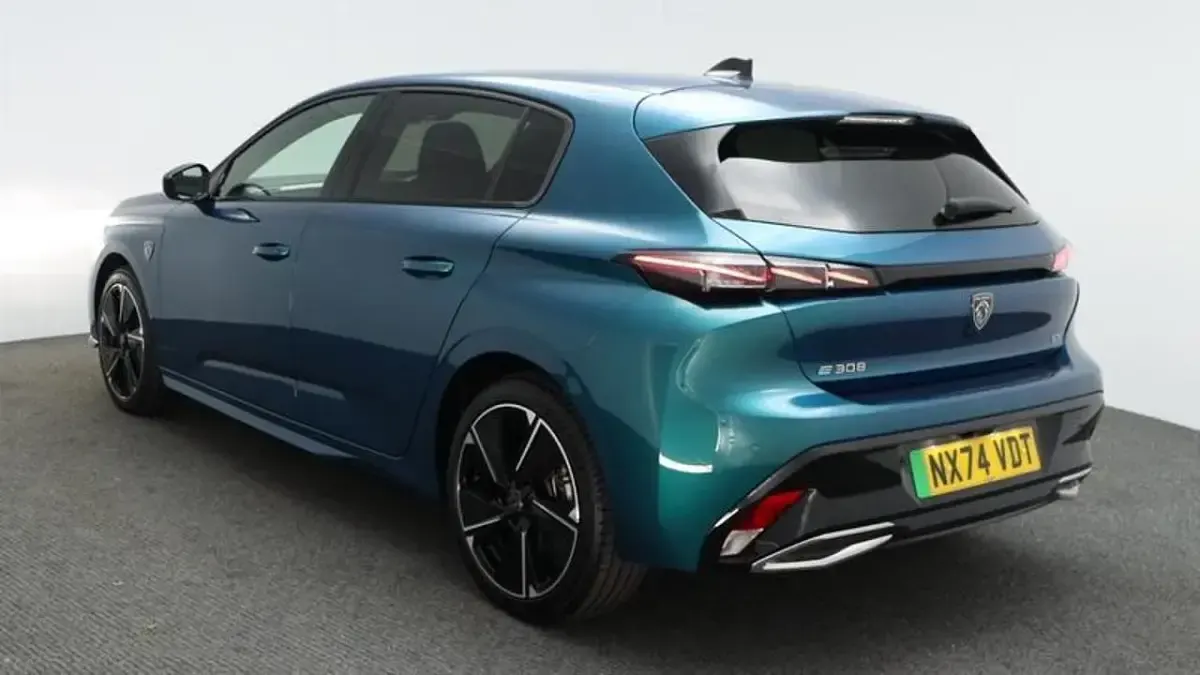 Used Peugeot e-308 GT 113 kW (154 HP) 2024 Blue Hatchback