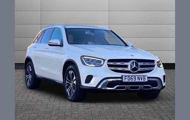 Used Mercedes GLC220 191 HP (140 kW) 2019 White SUV
