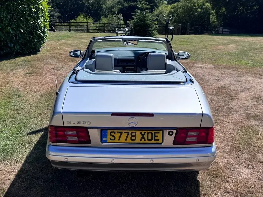 Used Mercedes SL320 224 HP (164 kW) 1998 Grey Cabriolet