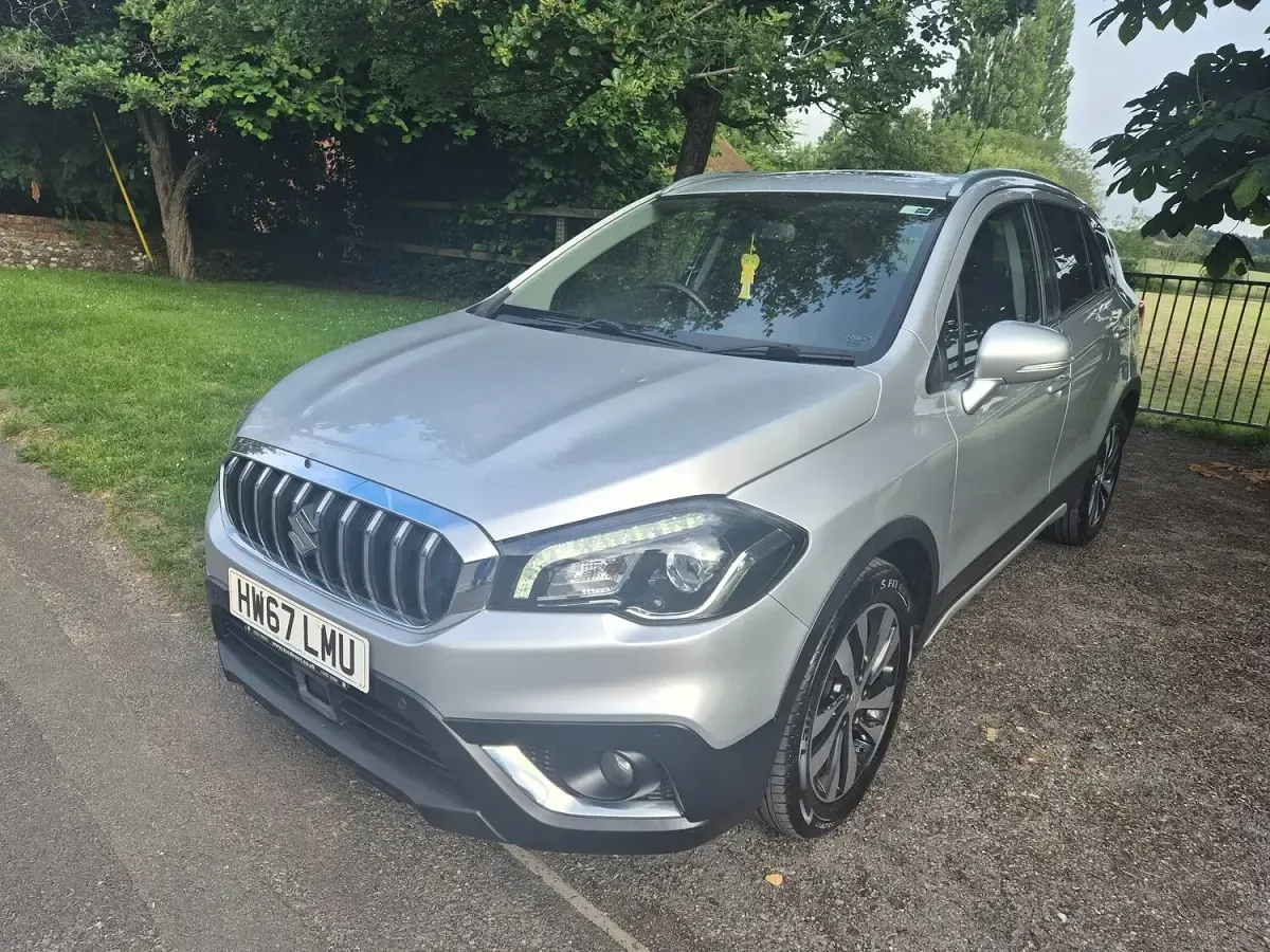 Used Suzuki SX4 SZ5 140 HP (102 kW) 2017 Silver Hatchback