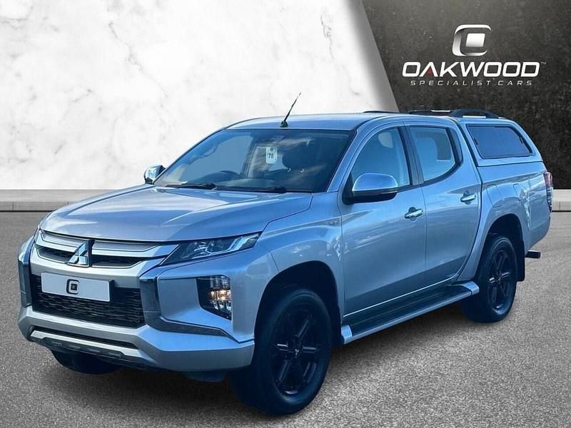 Used Mitsubishi L200 2020 Silver Pickup