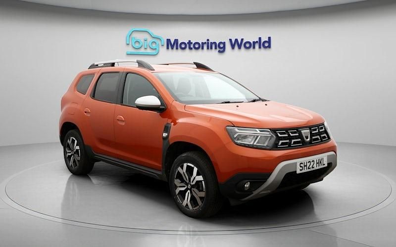 Used Dacia Duster Prestige 150 HP (110 kW) 2022 Orange SUV