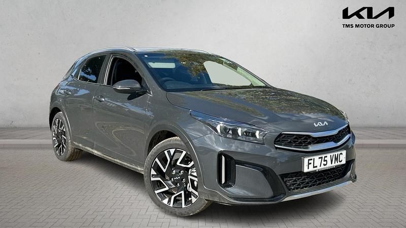 Grey New 2025 Kia XCeed SUV | £21,990 (Fair price) - Image 1/3