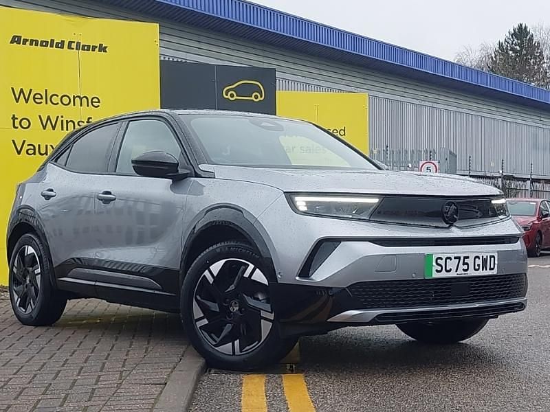 New Vauxhall Mokka Ultimate 114 kW (156 HP) 2025 Brilliant paint  arctic white SUV