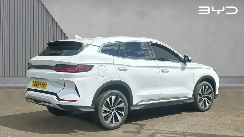 Used BYD Seal U Boost 218 HP (160 kW) 2025 White SUV