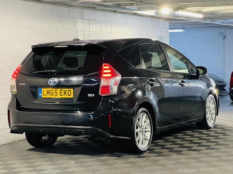 Used Toyota Prius+ Plus 136 HP (100 kW) 2015 Black MPV