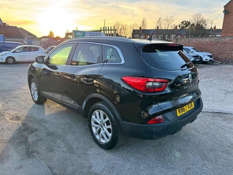 Used Renault Kadjar Dynamique 130 HP (95 kW) 2017 Black SUV