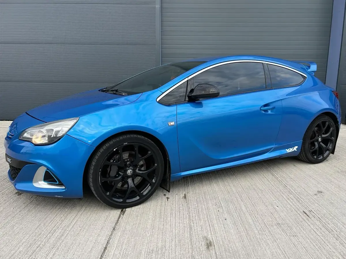 Used Vauxhall Astra GTC 2012 Blue Hatchback