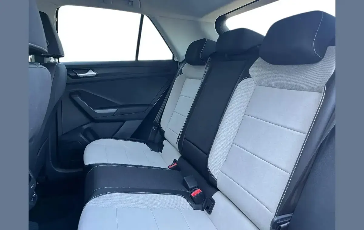 Used VW T-Roc Style 150 HP (110 kW) 2023 White SUV