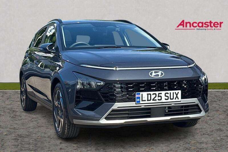 Grey Used 2025 Hyundai Bayon Ultimate SUV | £21,999 (Expensive) - Image 1/4