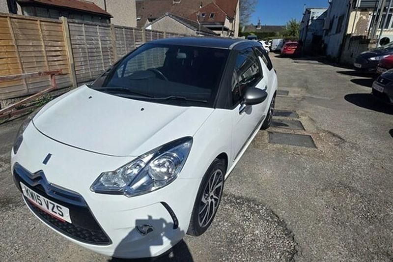 Used Citroën DS3 PureTech 110 HP (80 kW) 2015 Hatchback
