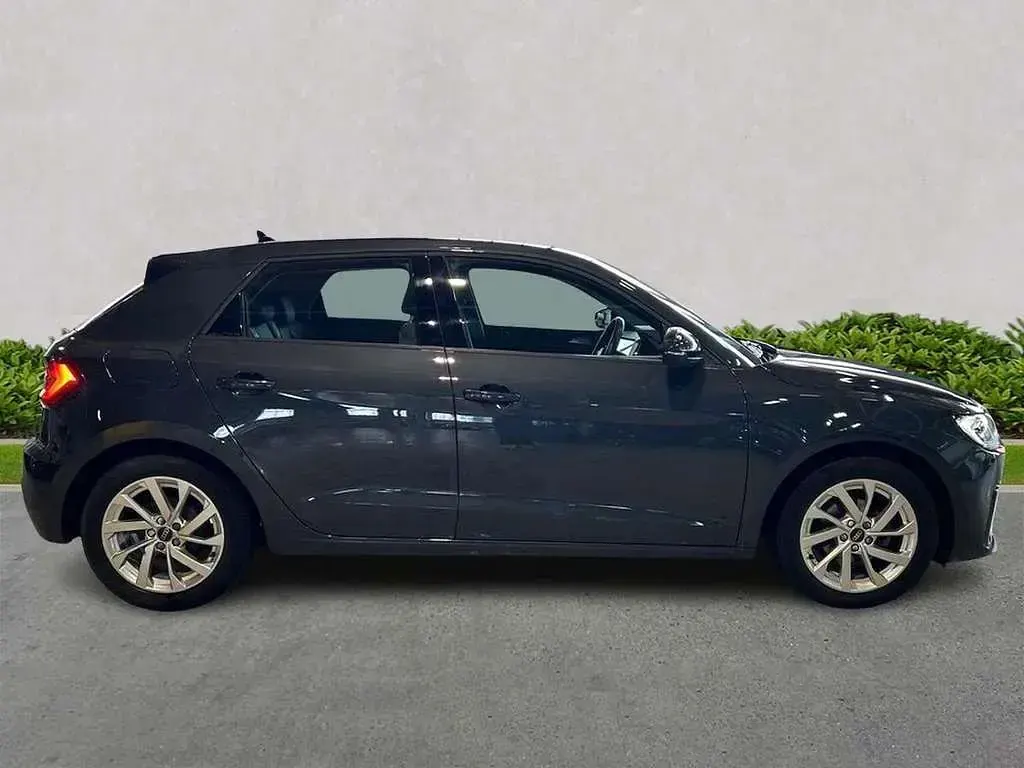 Used Audi A1 Sport 95 HP (69 kW) 2023 Grey SUV