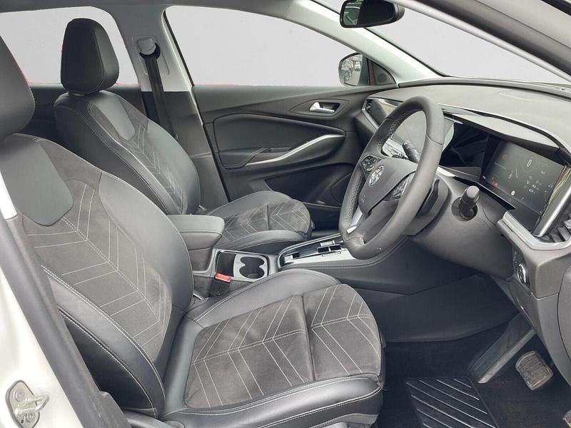 Used Vauxhall Grandland X Ultimate 134 HP (98 kW) 2024 SUV