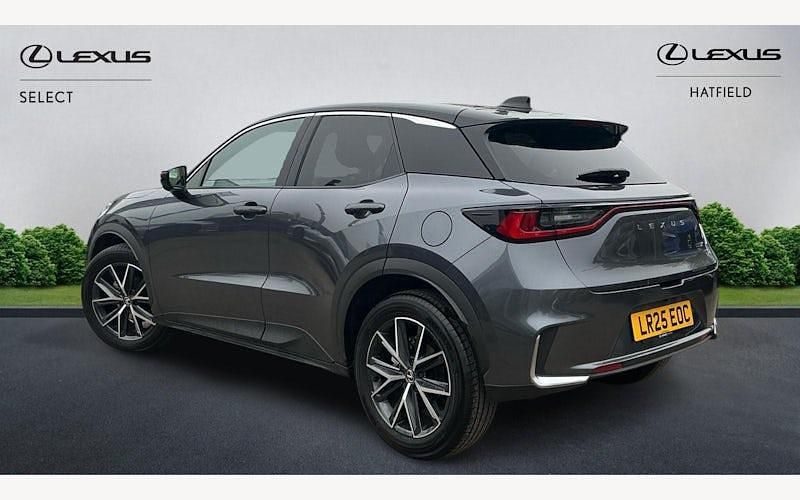 Used Lexus LBX 136 HP (100 kW) 2026 SUV