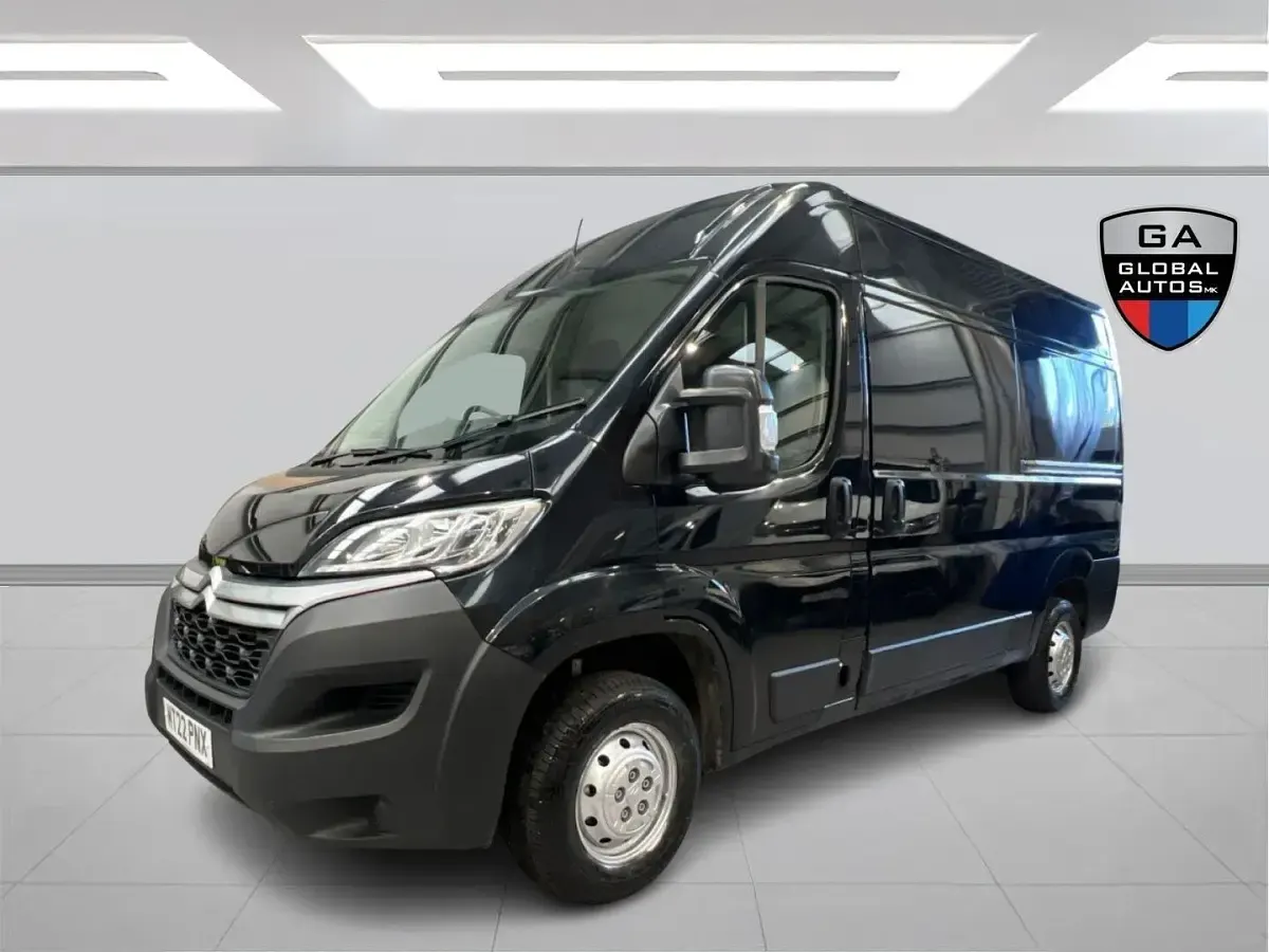 Used Citroën Relay 140 HP (102 kW) 2022 Black Van