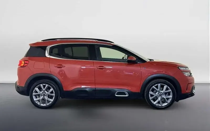 Used Citroën C5 Aircross Shine 226 HP (166 kW) 2022 Red SUV