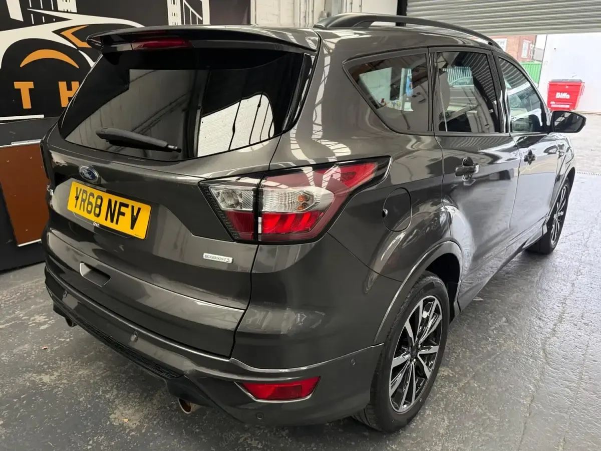 Used Ford Kuga ST-Line 150 HP (110 kW) 2018 Grey SUV