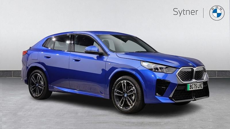 Used BMW iX2 M Sport 147 kW (201 HP) 2025 Blue SUV