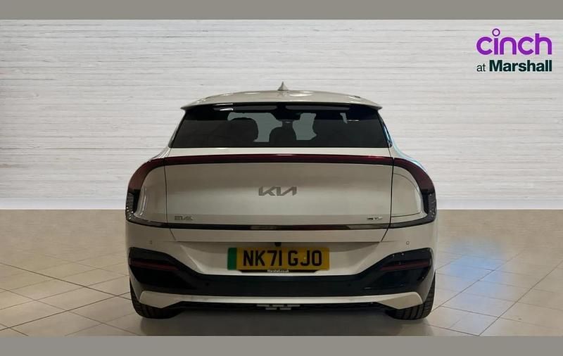 Used Kia EV6 GT-Line S 166 kW (226 HP) 2021 White SUV