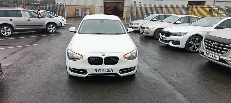 Used BMW 116 Sport Line 2014 White Hatchback