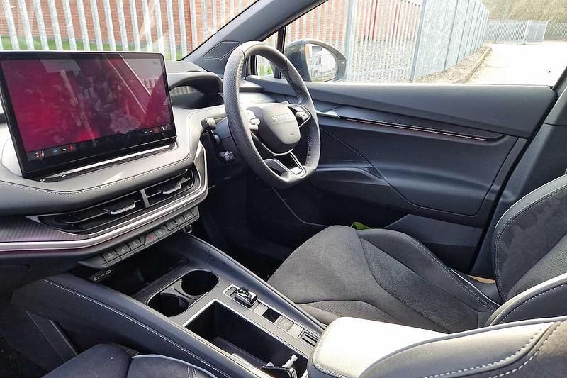 Used Skoda Enyaq iV SportLine 210 kW (286 HP) 2025 Grey SUV