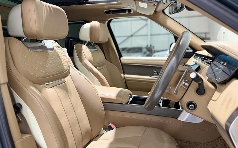 Used Land Rover Range Rover 510 HP (375 kW) 2023 SUV