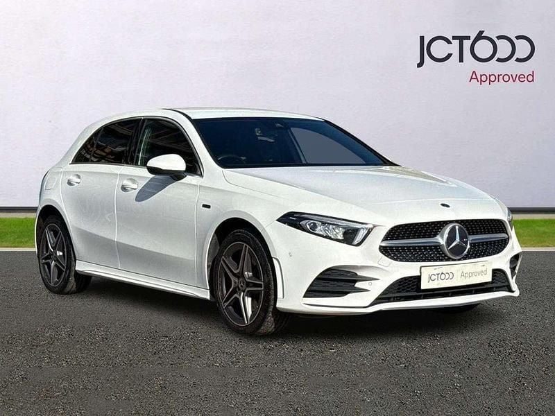 White Used 2021 Mercedes A250 Executive Hatchback | £16,500 (Fair price) - Image 1/4