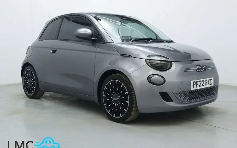 Used Fiat 500e Icon 86 kW (118 HP) 2022 Hatchback