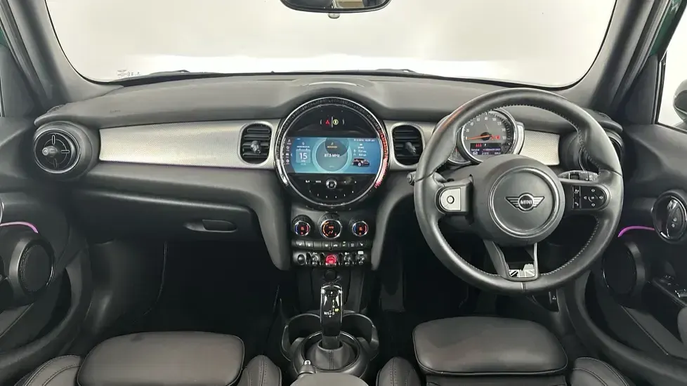 Used Mini Cooper Exclusive 134 HP (98 kW) 2023 Green Hatchback