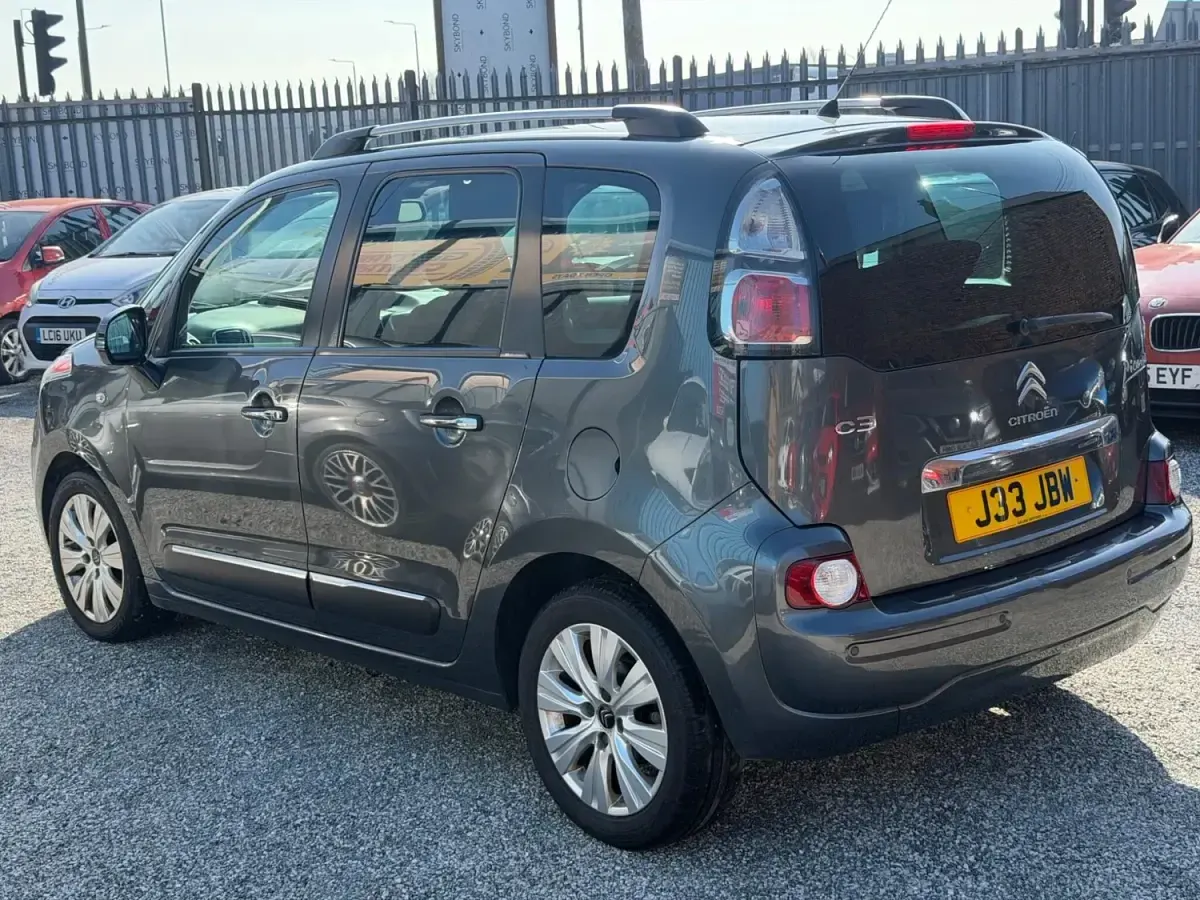 Usado Citroën C3 Picasso Exclusive 2013 Cinzento Monovolume