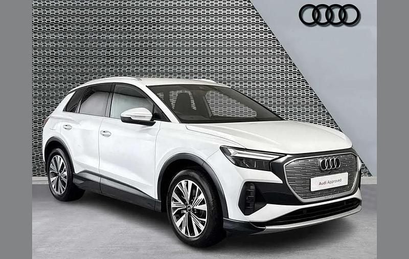 Used Audi Q4 e-tron Sport 206 kW (281 HP) 2025 White SUV