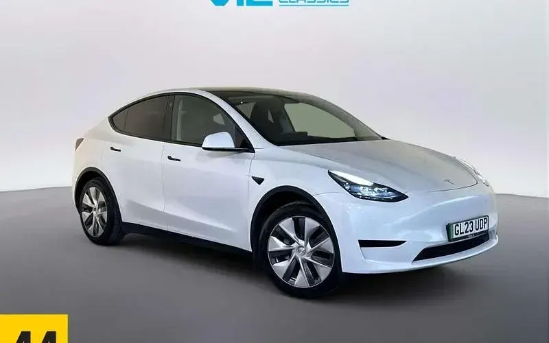 Used Tesla Model Y Standard Range 219 kW (299 HP) 2023 SUV