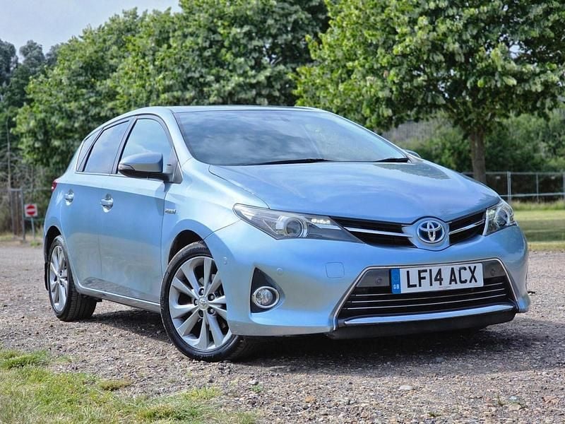 Used Toyota Auris Hybrid 2014 Blue Hatchback